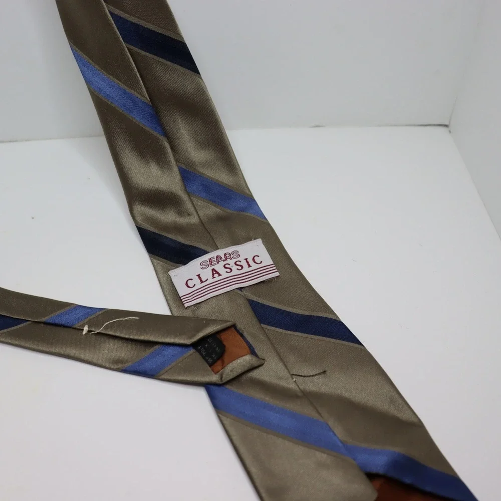 Sears Classic Silk blend Necktie OS Brown Mens Office Professional Striped